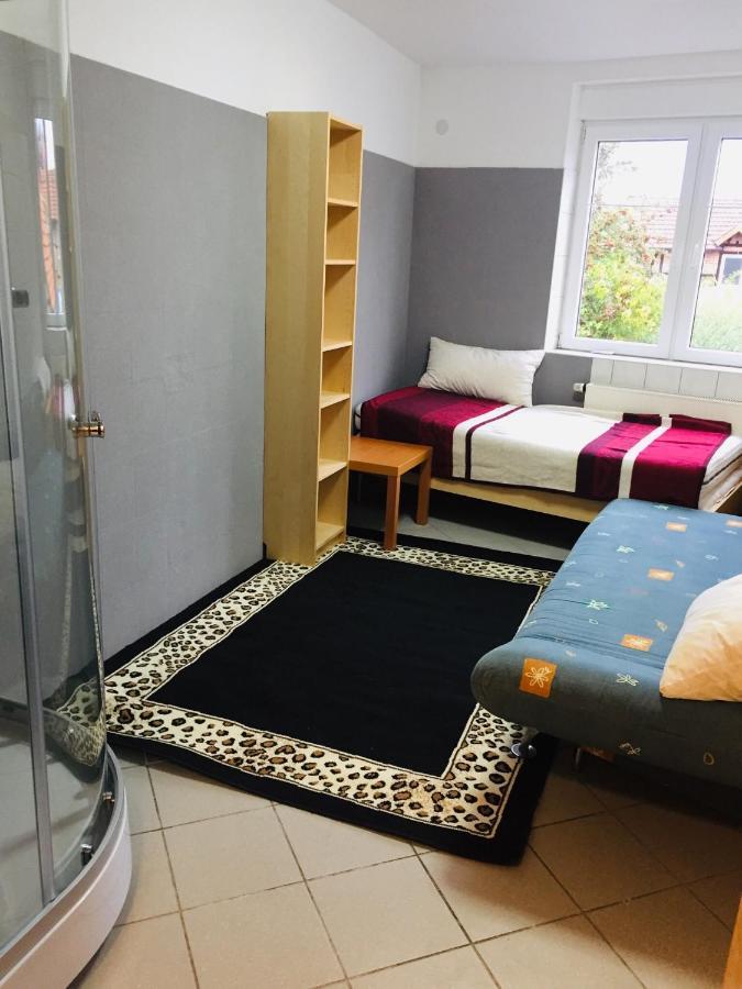 Gaestezimmer I Neo2 Apartment Staufenberg  Exterior foto